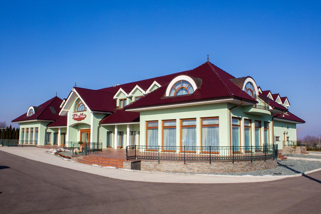 Hotel Viliam Frano Nitra Exterior foto
